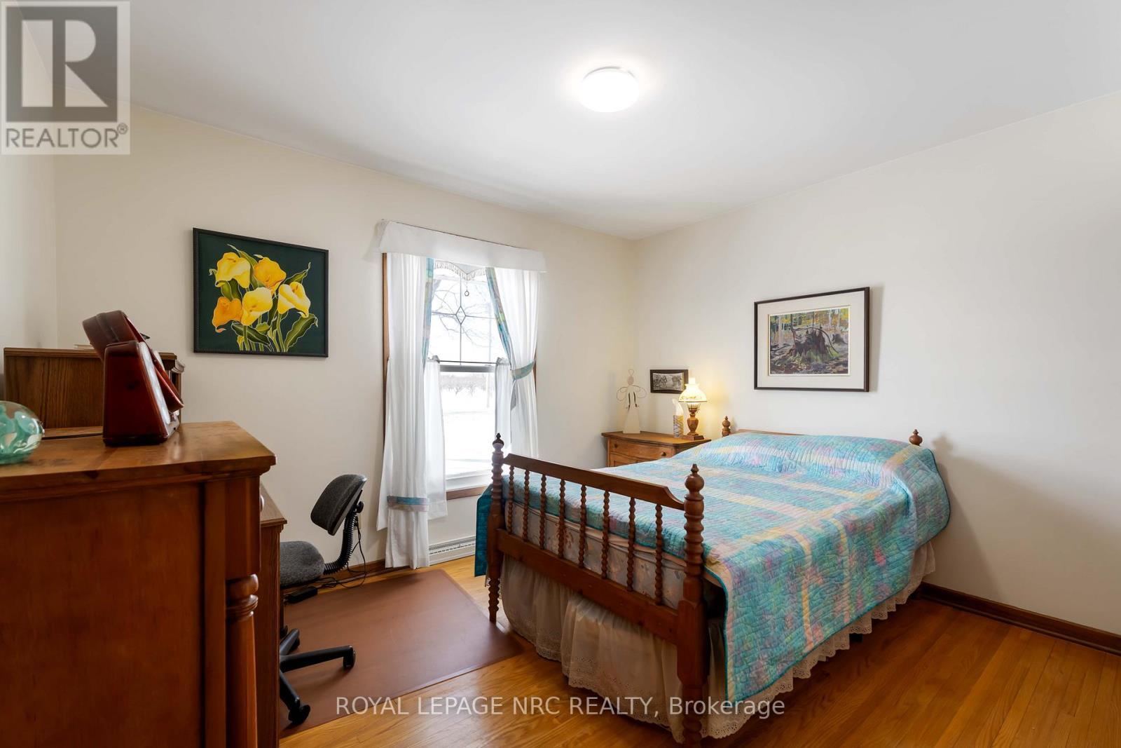 












4271 13TH STREET

,
Lincoln (Lincoln-Jordan/Vineland),




Ontario
L0R1S0

