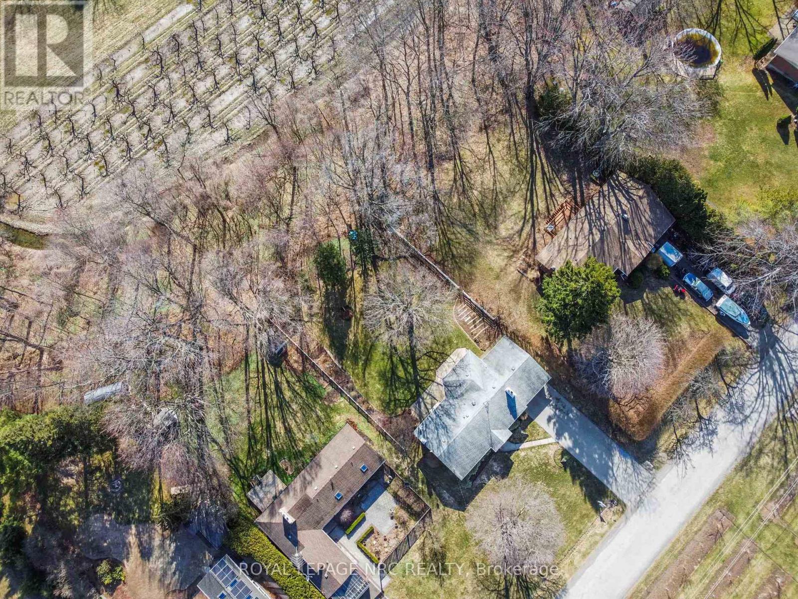 












4271 13TH STREET

,
Lincoln (Lincoln-Jordan/Vineland),




Ontario
L0R1S0

