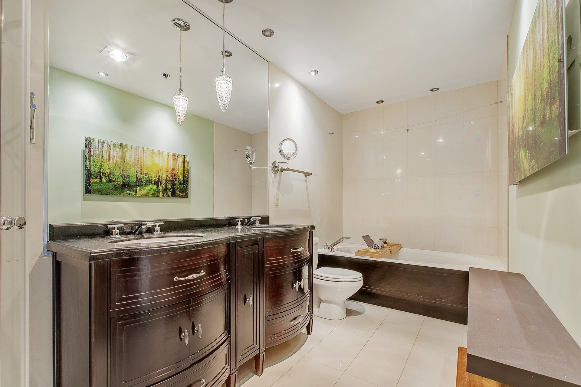 









4450


Prom. Paton

, 103,
Laval (Chomedey),




QC
H7W5J7

