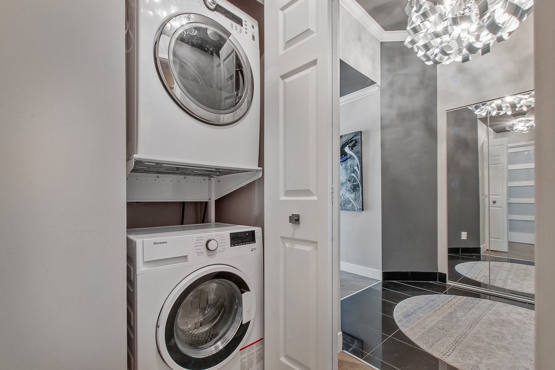 









4450


Prom. Paton

, 103,
Laval (Chomedey),




QC
H7W5J7

