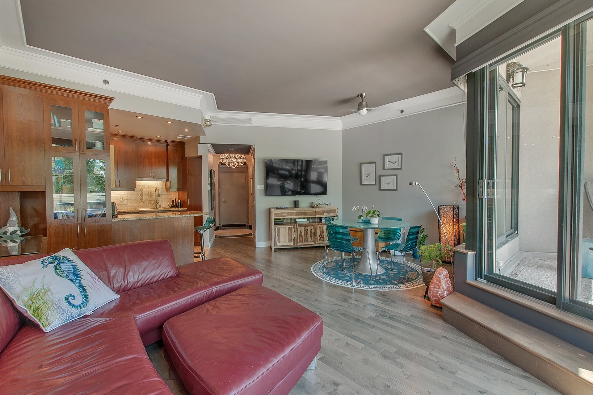 









4450


Prom. Paton

, 103,
Laval (Chomedey),




QC
H7W5J7

