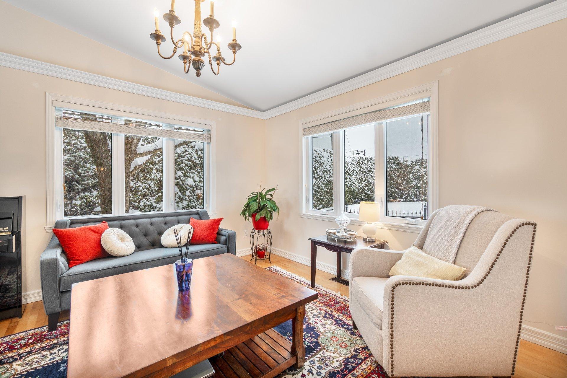 









2688


Rue des Mélèzes

,
Sherbrooke (Fleurimont),




QC
J1G4X9

