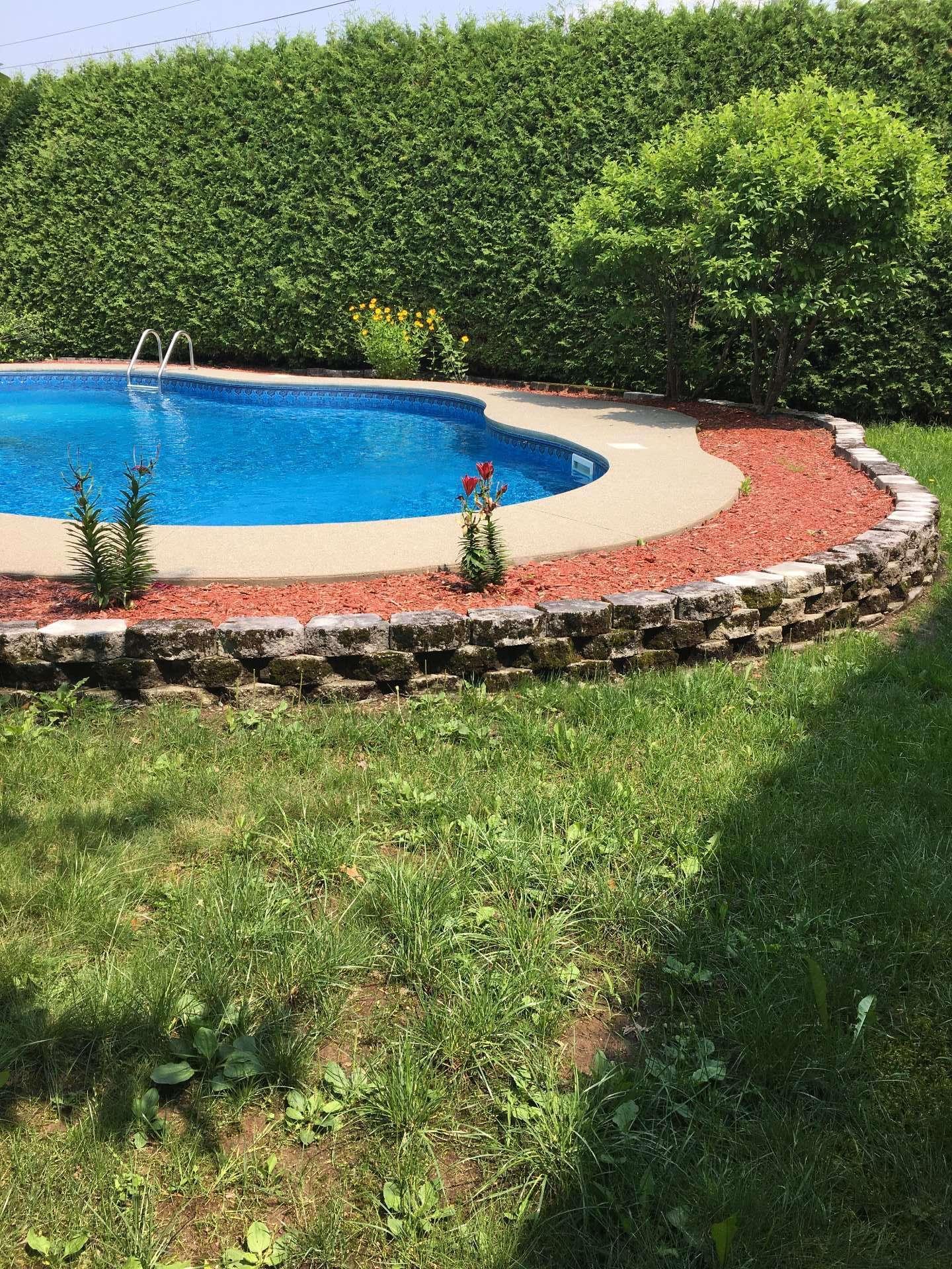 









2688


Rue des Mélèzes

,
Sherbrooke (Fleurimont),




QC
J1G4X9

