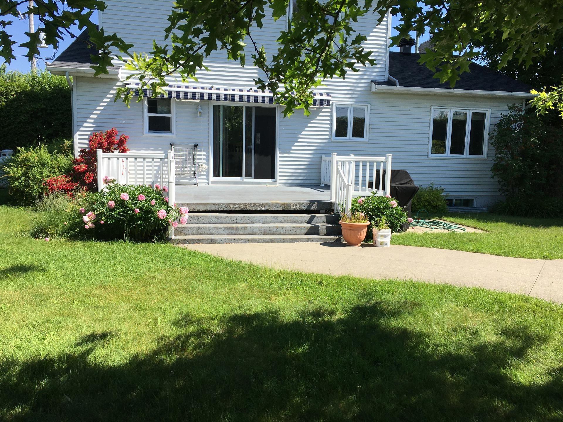 









2688


Rue des Mélèzes

,
Sherbrooke (Fleurimont),




QC
J1G4X9

