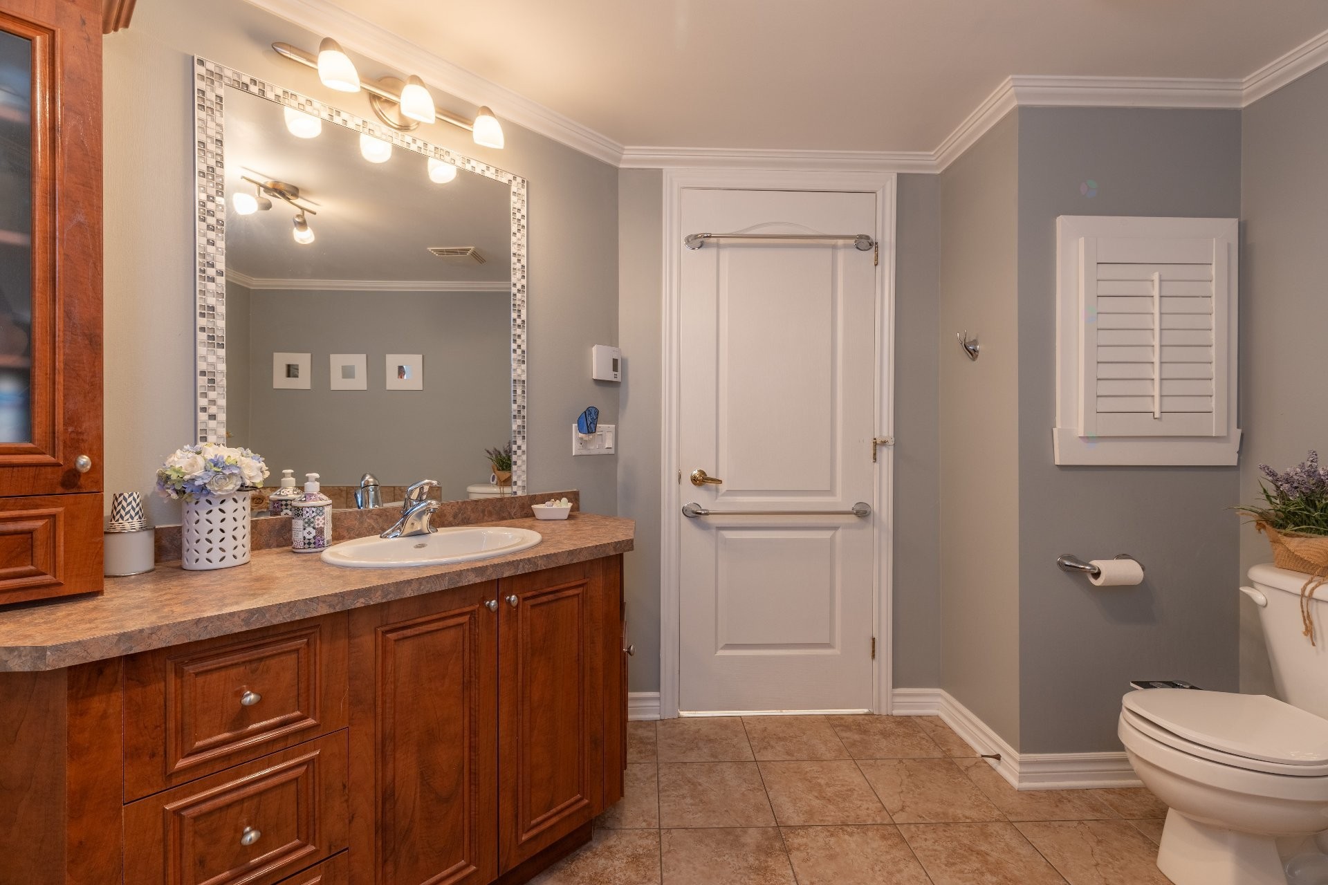 









550


Av. Forest

, 3,
Pincourt,




QC
J7W0K2

