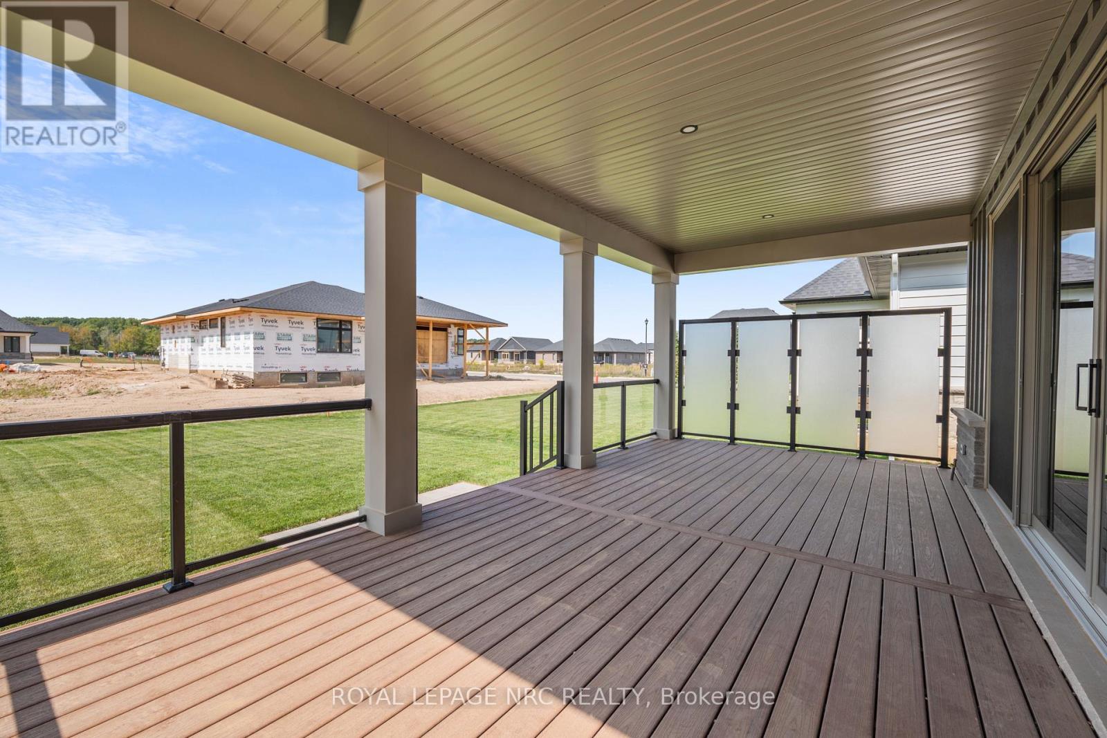 












4 PAGE STREET

,
Pelham (Fonthill),




Ontario
L3E0X3

