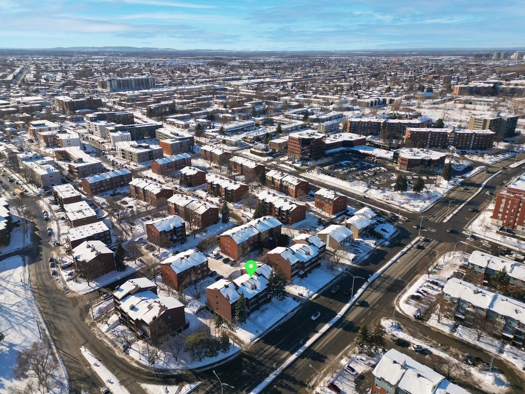 









630


Boul. Chomedey

, 5,
Laval (Chomedey),




QC
H7V3W4

