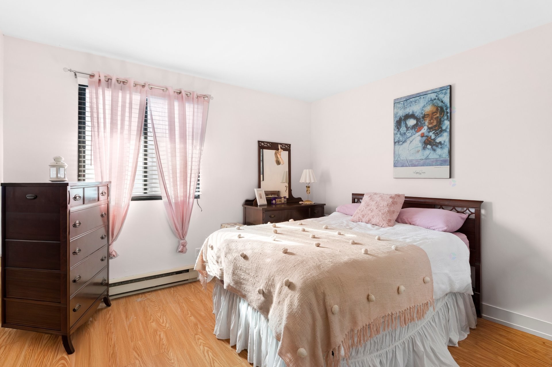 









630


Boul. Chomedey

, 5,
Laval (Chomedey),




QC
H7V3W4

