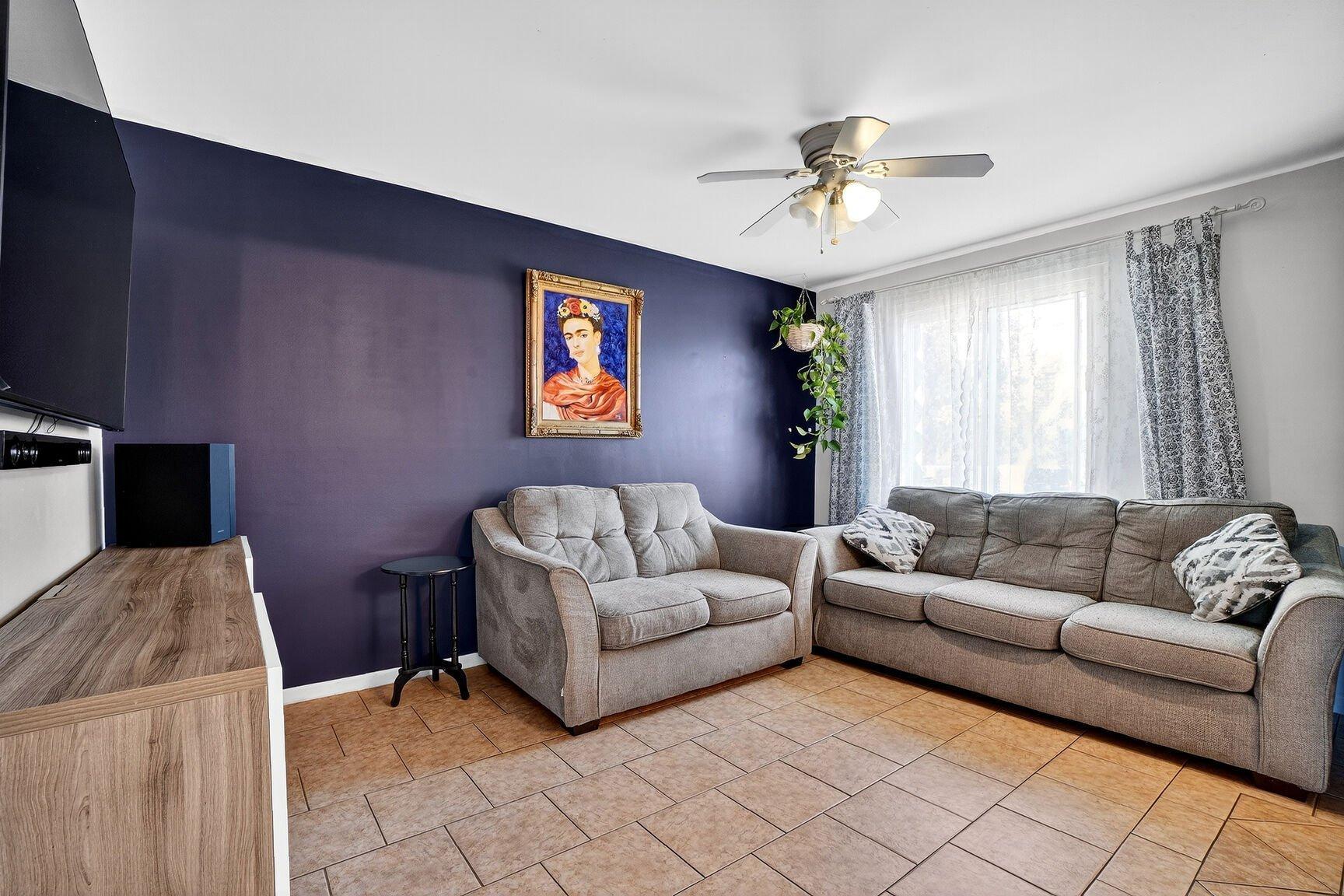 









502


Rue Lahaie

,
Laval (Pont-Viau),




QC
H7G3B9

