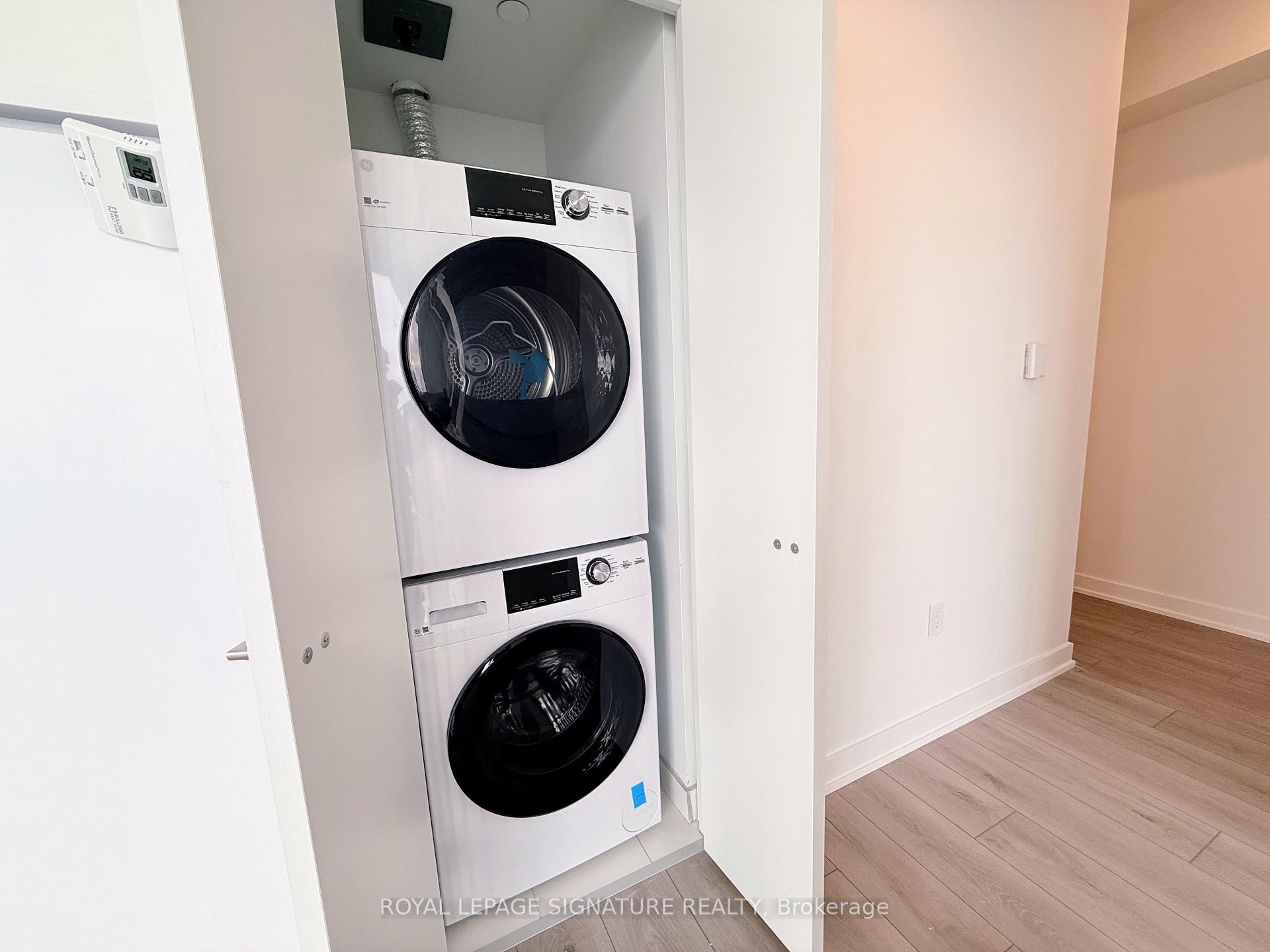 









1


Fairview

Road, 1311,
Mississauga,




ON
L5A 0B4

