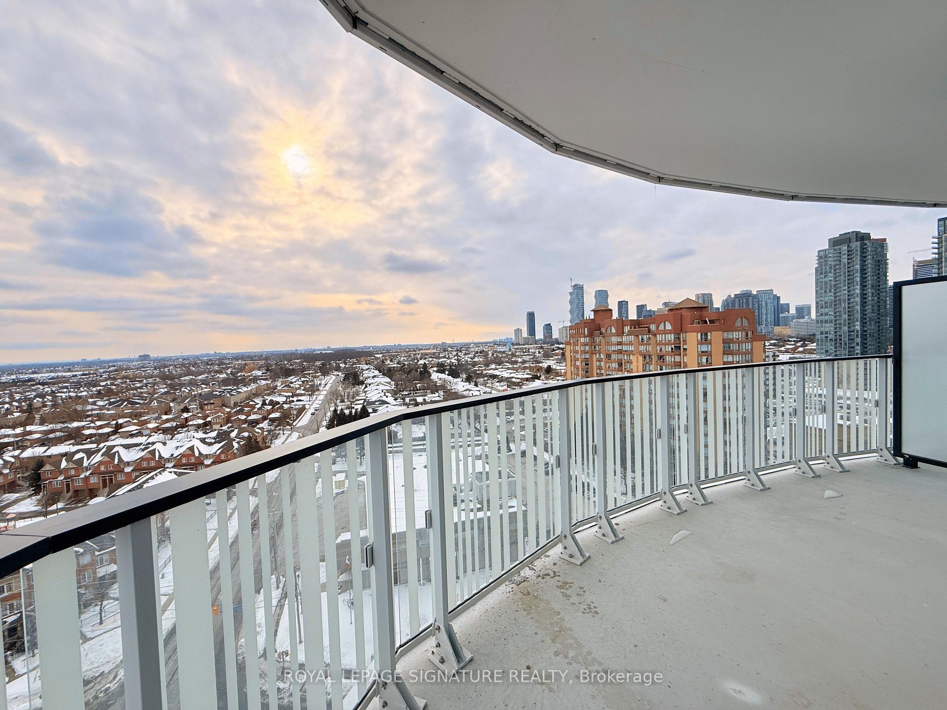 









1


Fairview

Road, 1311,
Mississauga,




ON
L5A 0B4

