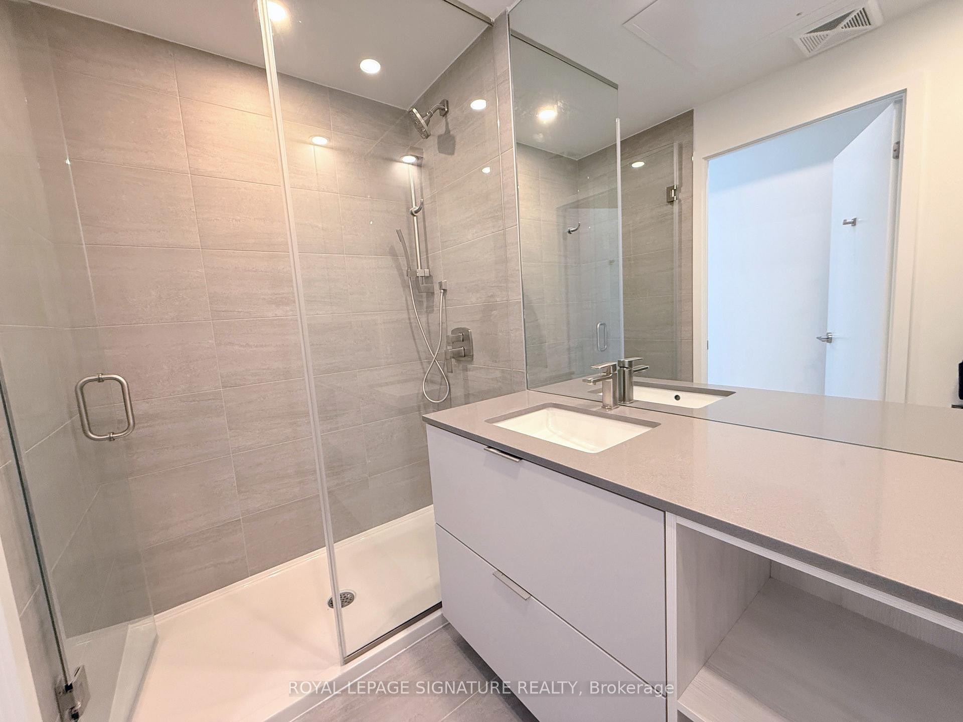 









1


Fairview

Road, 1311,
Mississauga,




ON
L5A 0B4

