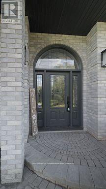 












81 COUNTY RD 42 ROAD

,
Trent Hills,




Ontario
K0L2V0

