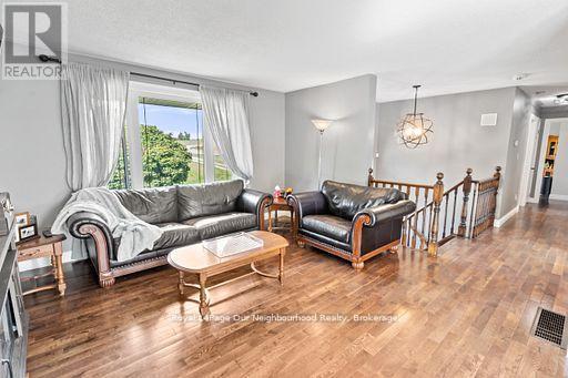 












81 COUNTY RD 42 ROAD

,
Trent Hills,




Ontario
K0L2V0

