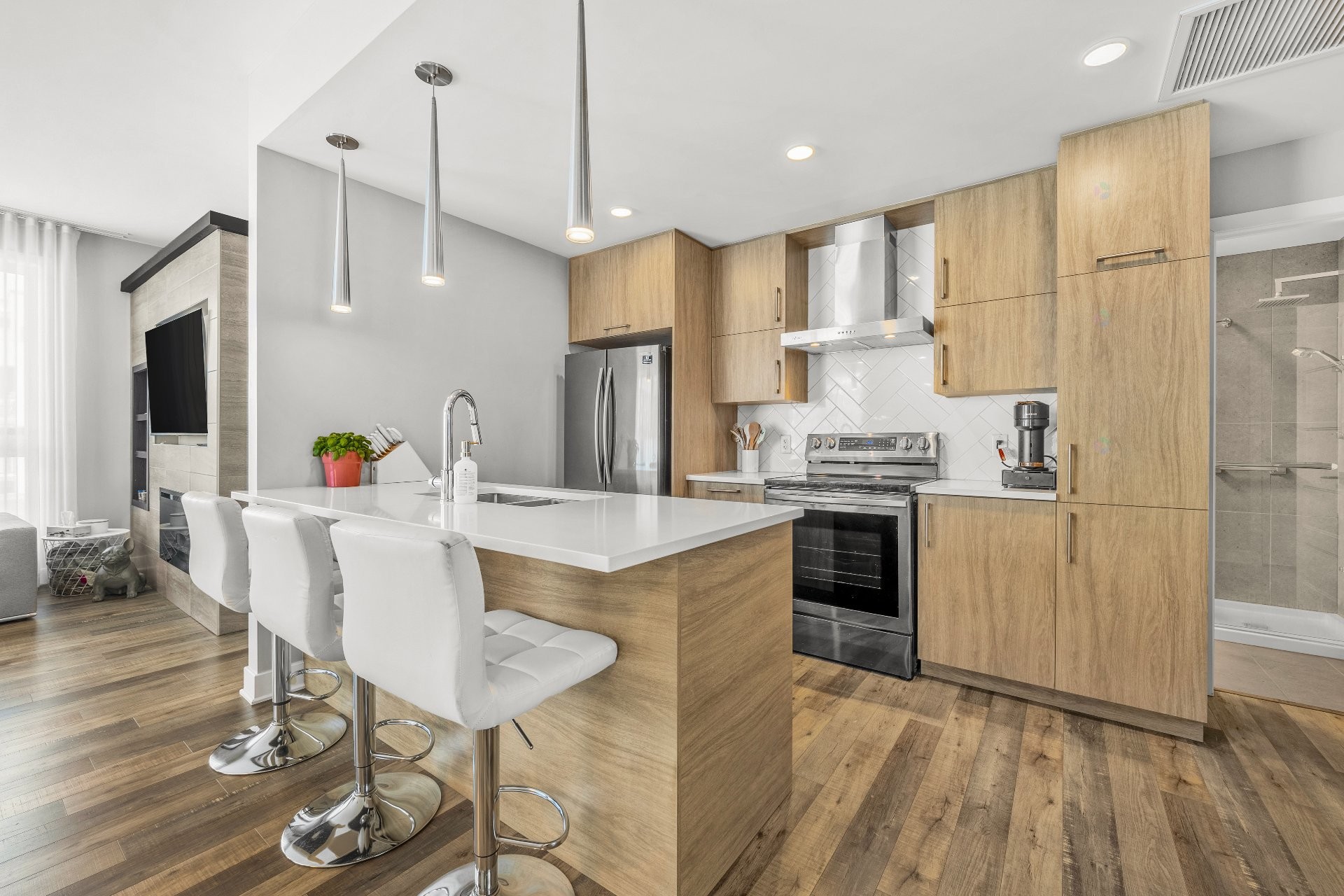 









906


Av. Pierre-Dansereau

, 208,
Terrebonne (Terrebonne),




QC
J6Y0N3

