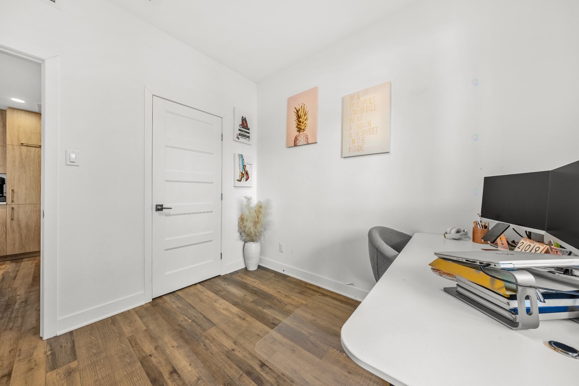 









906


Av. Pierre-Dansereau

, 208,
Terrebonne (Terrebonne),




QC
J6Y0N3

