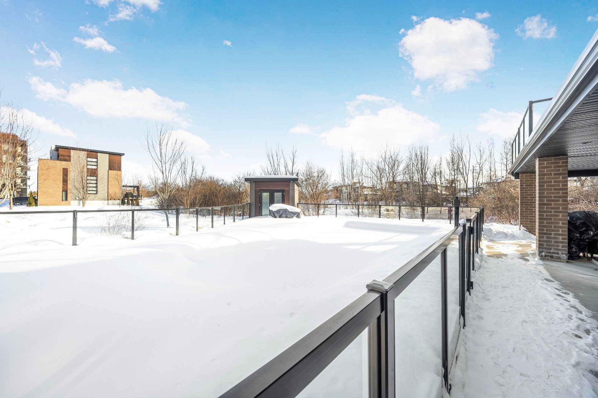 









906


Av. Pierre-Dansereau

, 208,
Terrebonne (Terrebonne),




QC
J6Y0N3

