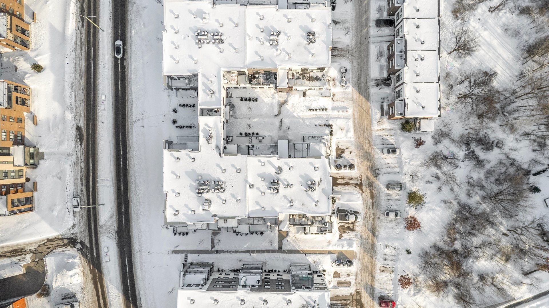 









906


Av. Pierre-Dansereau

, 208,
Terrebonne (Terrebonne),




QC
J6Y0N3

