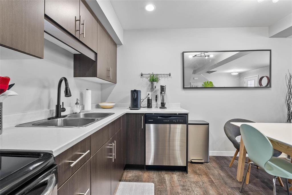 












807 280 Amber Trail

,
Winnipeg,




Manitoba
R2P1T6

