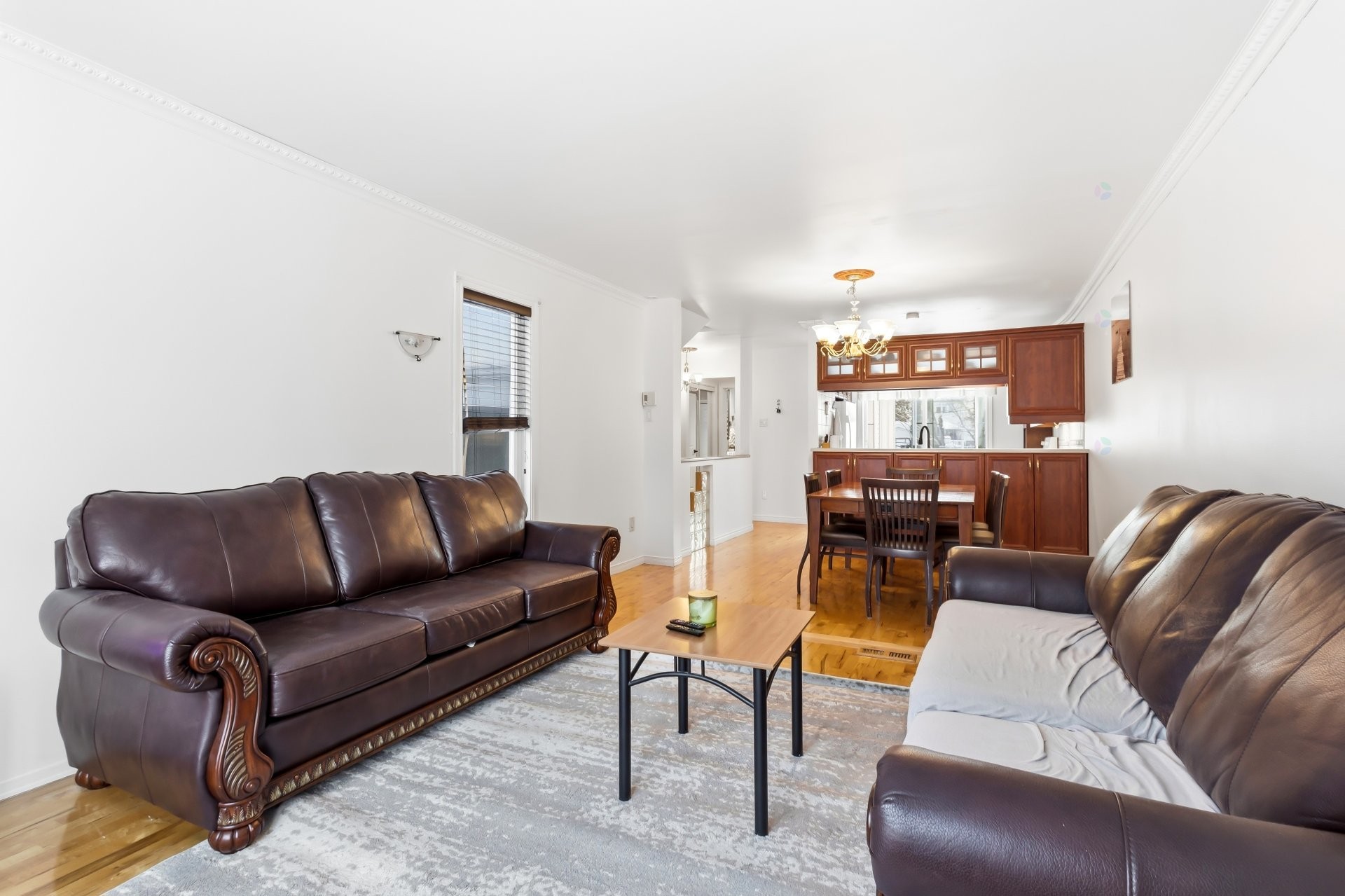 









380


Rue Antoine-Plamondon

,
Laval (Sainte-Rose),




QC
H7L5K6


