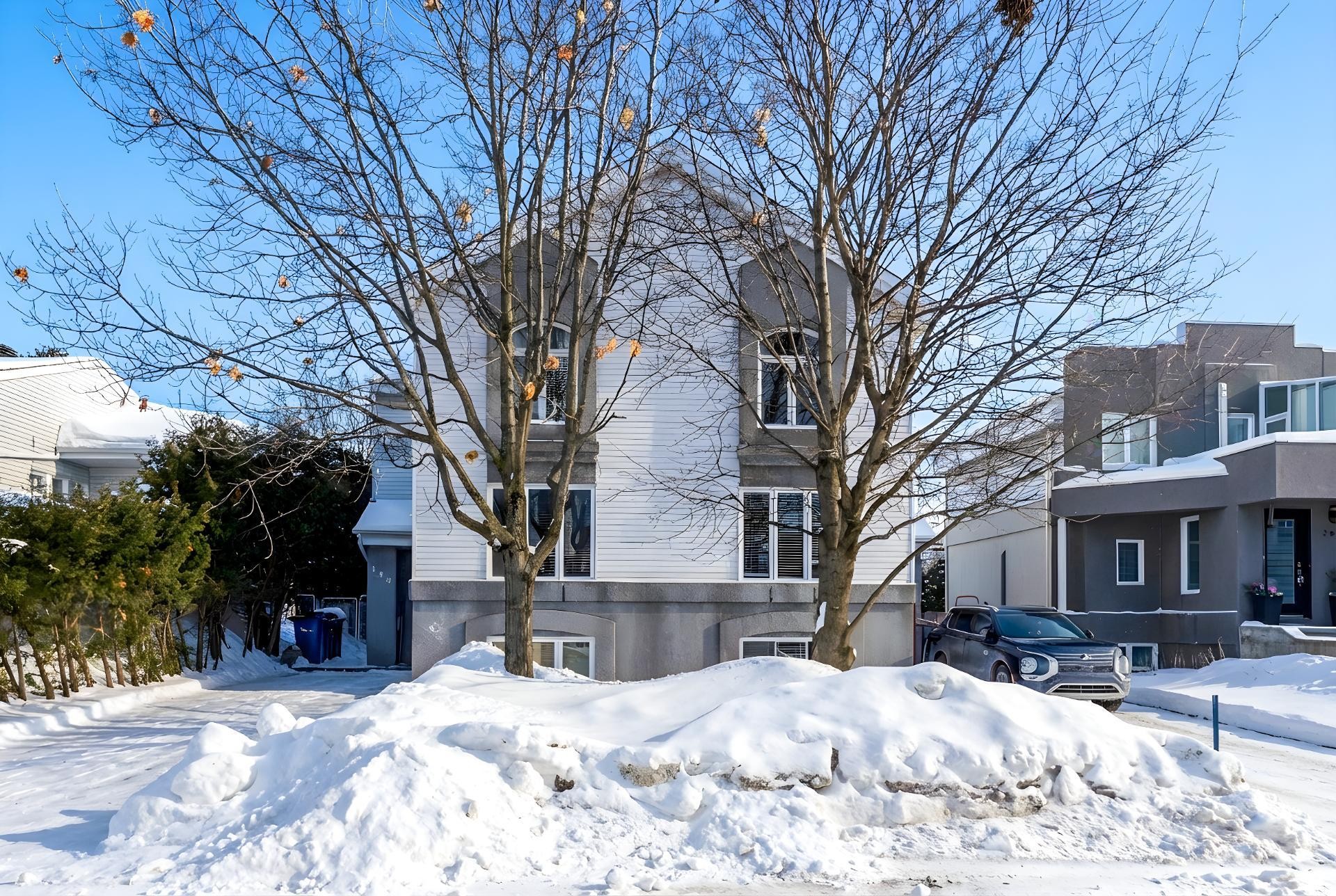 









380


Rue Antoine-Plamondon

,
Laval (Sainte-Rose),




QC
H7L5K6

