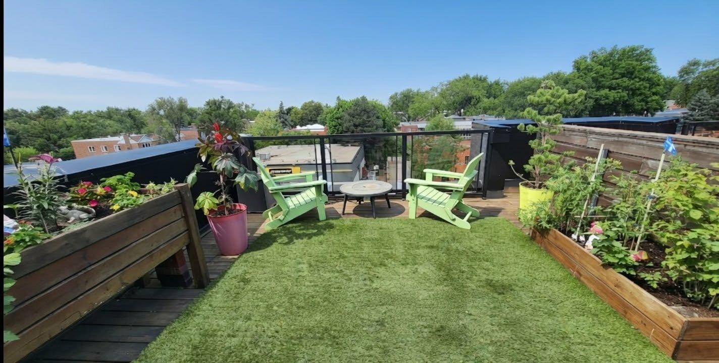 









10212


Rue Lajeunesse

, 305,
Montréal (Ahuntsic-Cartierville),




QC
H3L2E2

