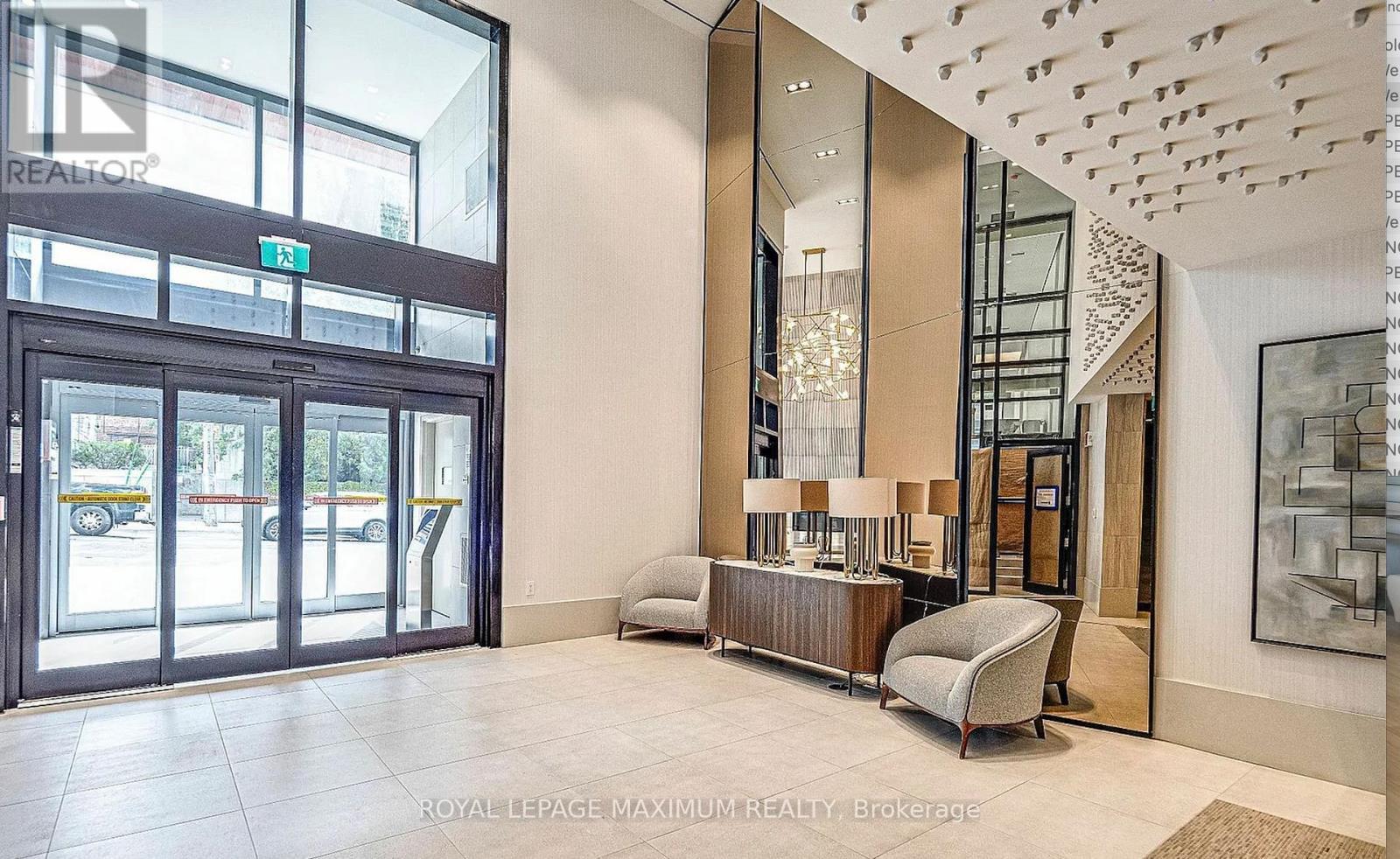 












201 - 2020 BATHURST STREET

,
Toronto,




Ontario
M5P0A6

