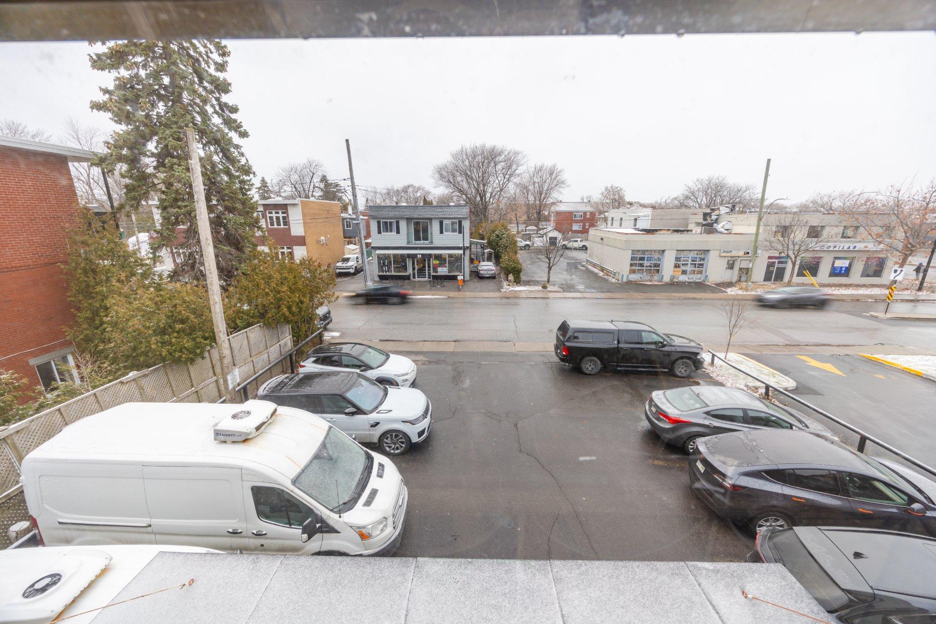 









24


Rue De Gentilly O.

, 200,
Longueuil (Le Vieux-Longueuil),




QC
J4H1Y8

