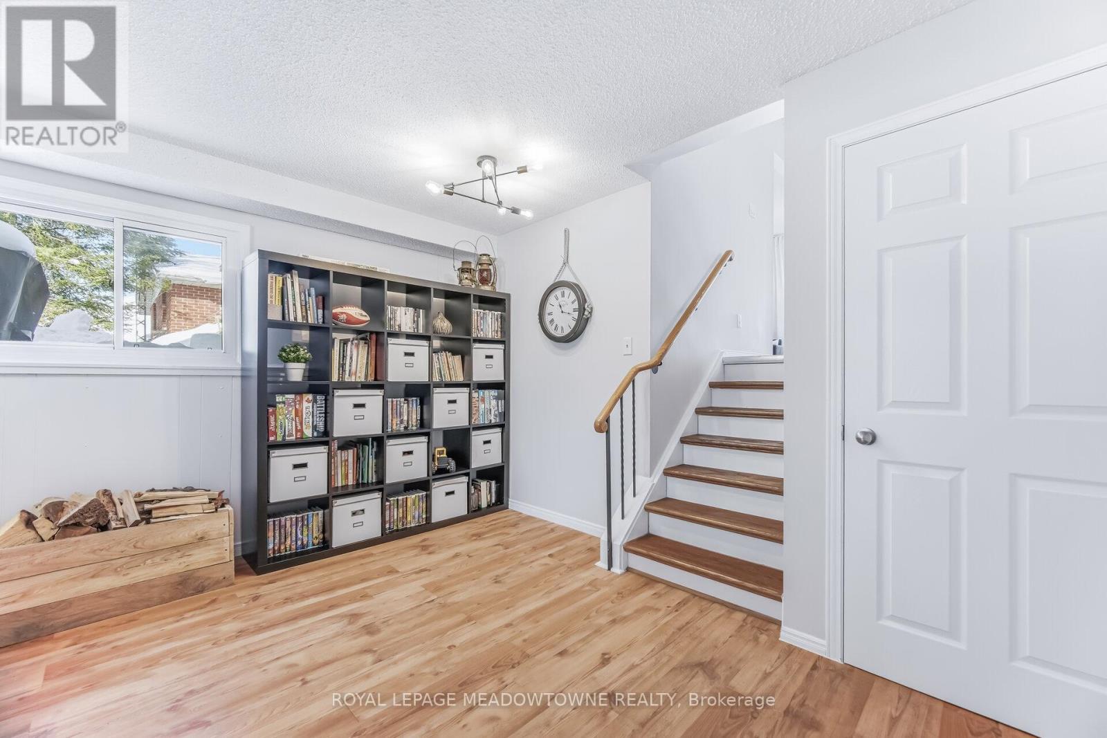 












245 QUEEN STREET

,
Guelph/Eramosa,




Ontario
N0B2K0

