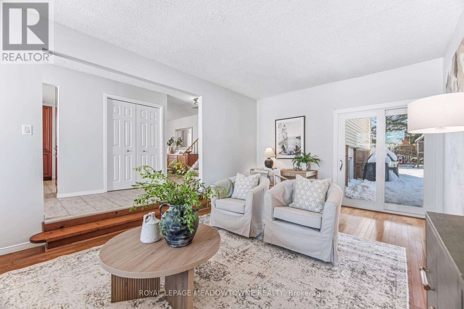 












245 QUEEN STREET

,
Guelph/Eramosa,




Ontario
N0B2K0

