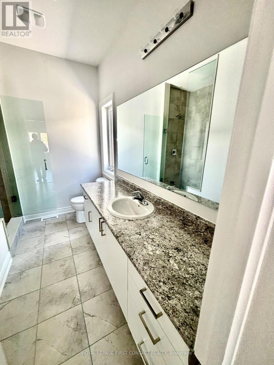 












6 MISTY RIDGE ROAD

,
Wasaga Beach,




Ontario
L9Z0R8

