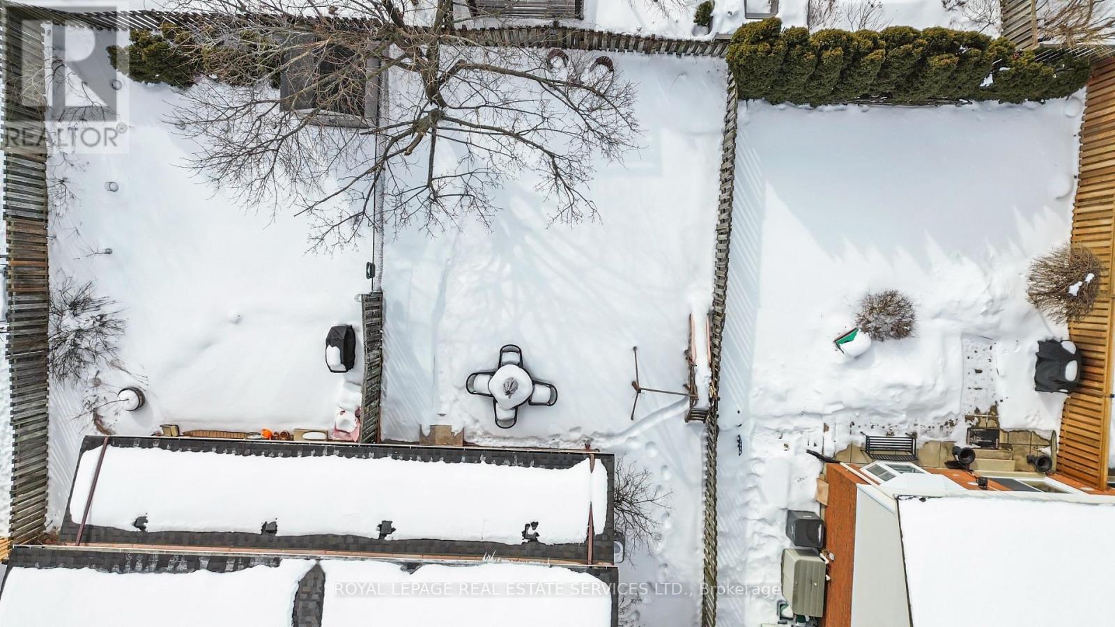 












284 RIMMINGTON DRIVE

,
Oakville,




Ontario
L6H3N5

