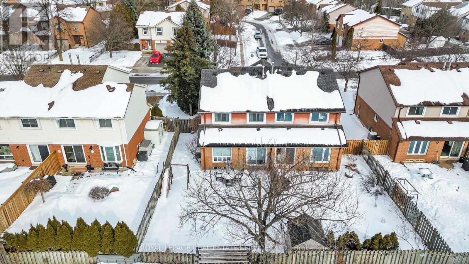 












284 RIMMINGTON DRIVE

,
Oakville,




Ontario
L6H3N5

