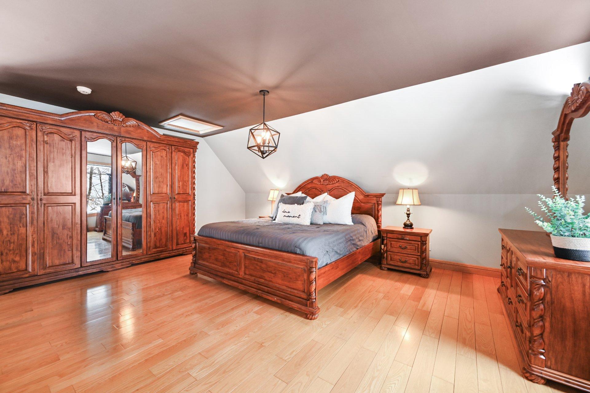 









975


Rg St-Henri

,
Saint-Armand,




QC
J0J1T0

