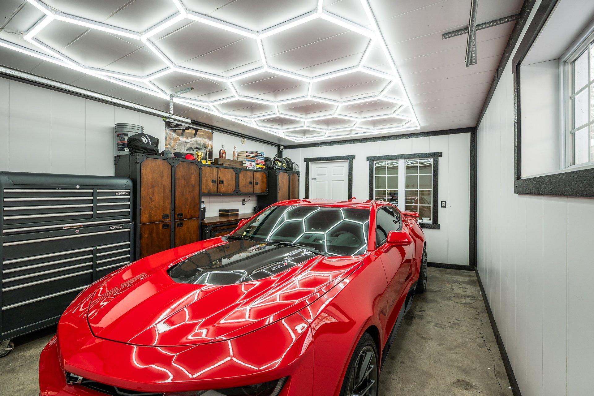 









975


Rg St-Henri

,
Saint-Armand,




QC
J0J1T0

