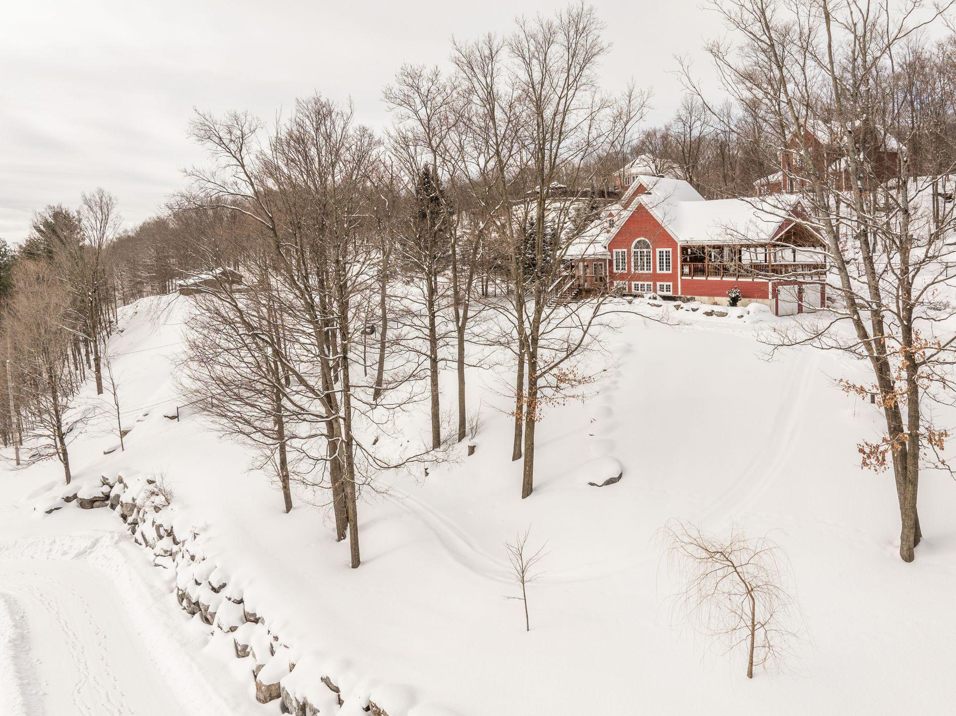 









975


Rg St-Henri

,
Saint-Armand,




QC
J0J1T0

