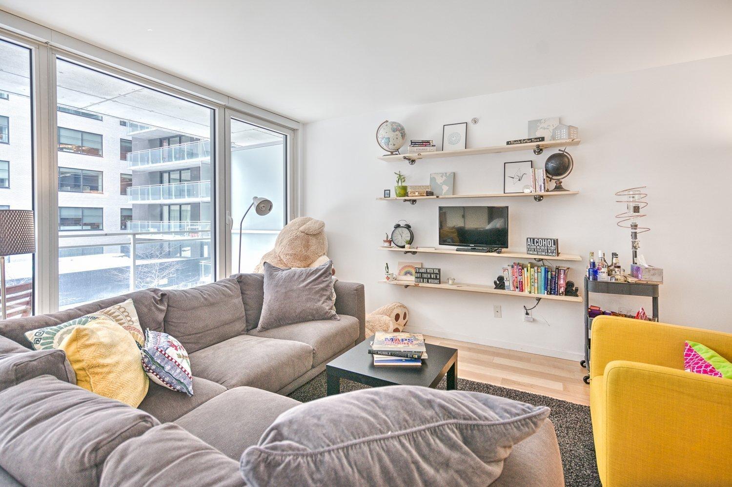 









350


Boul. De Maisonneuve O.

, 415,
Montréal (Ville-Marie),




QC
H3A0B4

