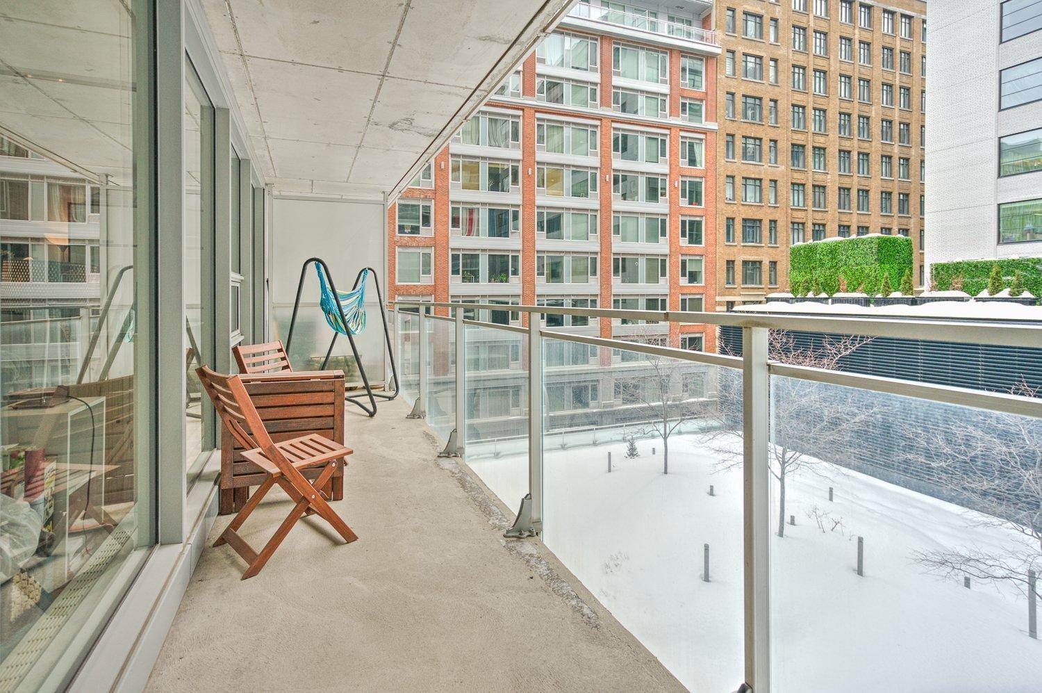 









350


Boul. De Maisonneuve O.

, 415,
Montréal (Ville-Marie),




QC
H3A0B4

