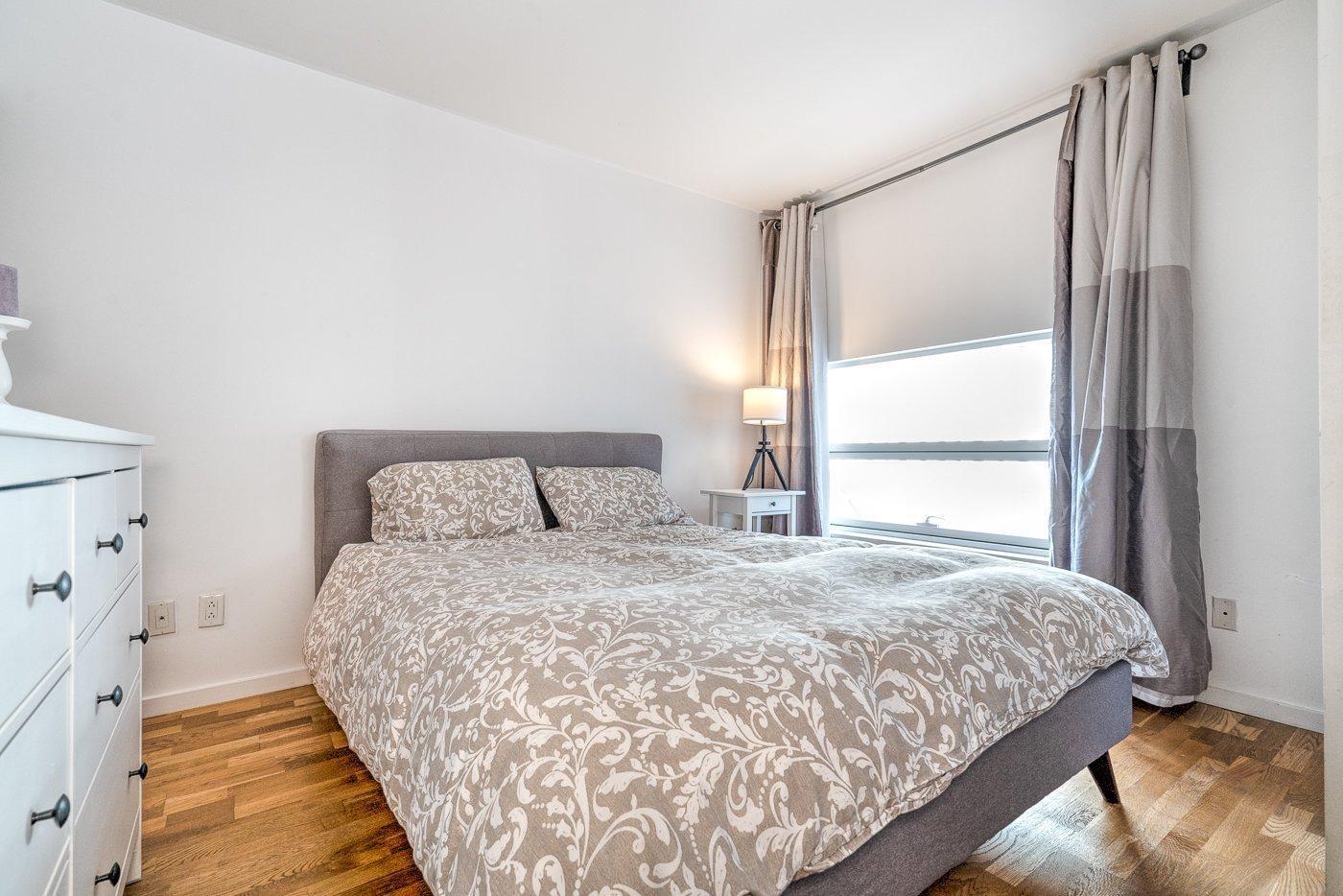 









350


Boul. De Maisonneuve O.

, 410,
Montréal (Ville-Marie),




QC
H3A0B4

