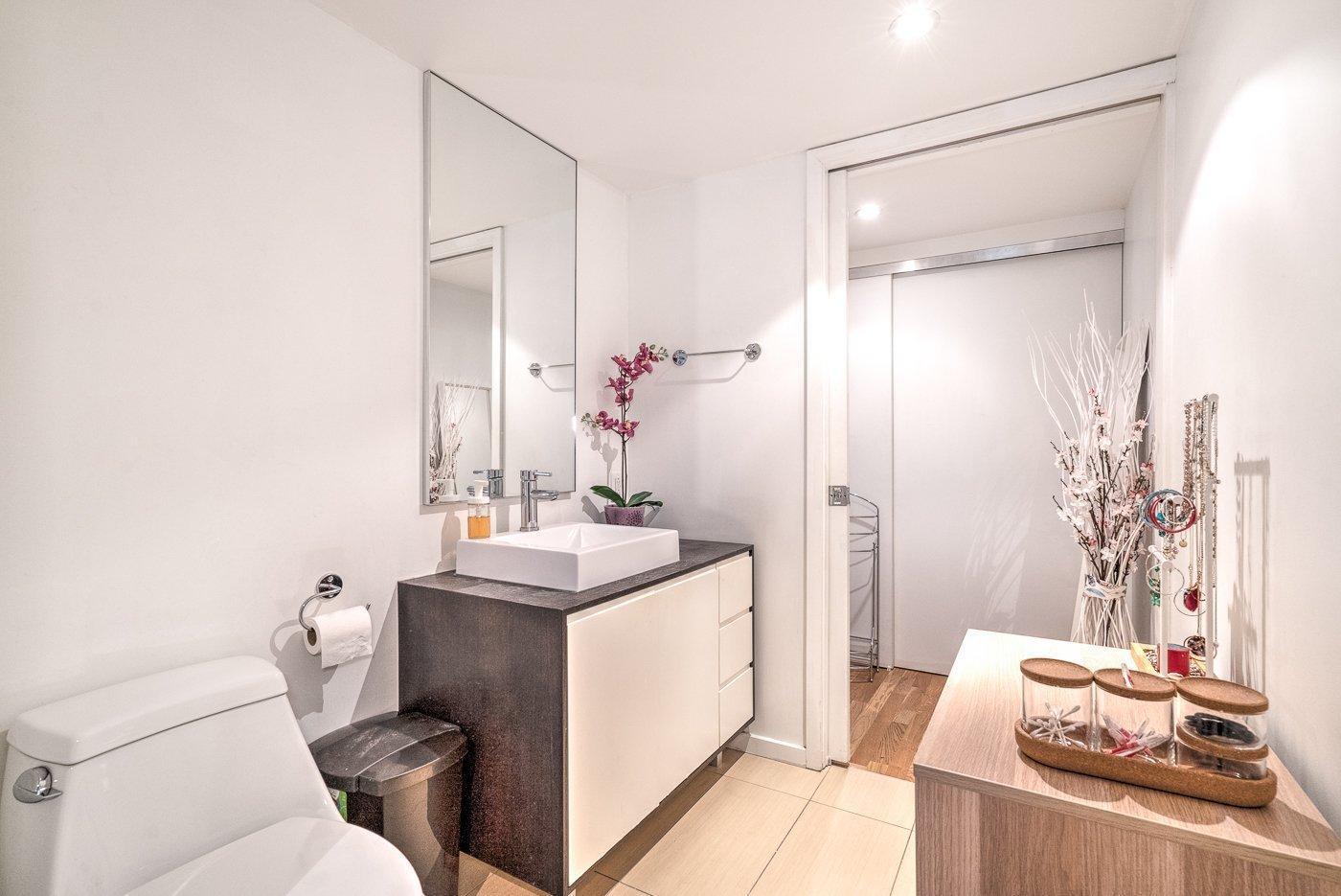 









350


Boul. De Maisonneuve O.

, 410,
Montréal (Ville-Marie),




QC
H3A0B4

