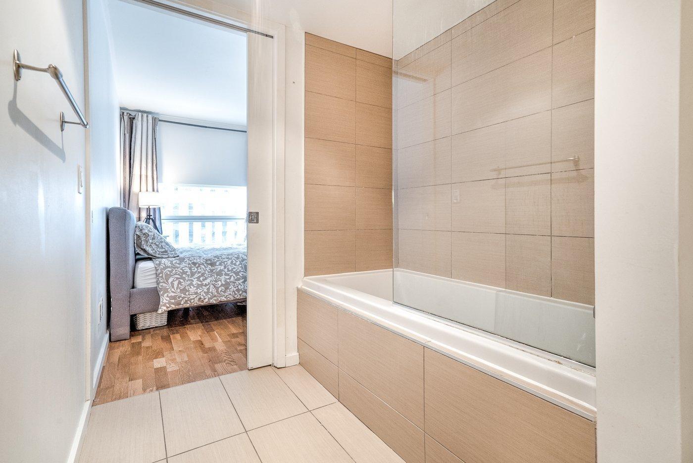 









350


Boul. De Maisonneuve O.

, 410,
Montréal (Ville-Marie),




QC
H3A0B4

