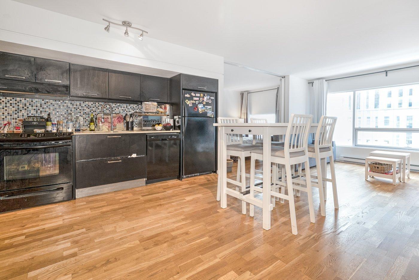 









350


Boul. De Maisonneuve O.

, 410,
Montréal (Ville-Marie),




QC
H3A0B4

