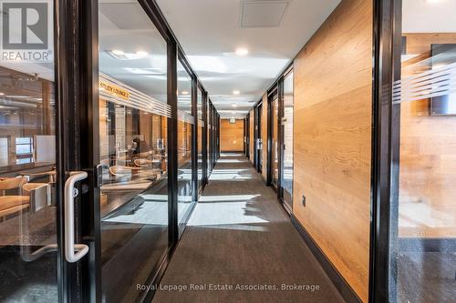Study and Meeting Rooms