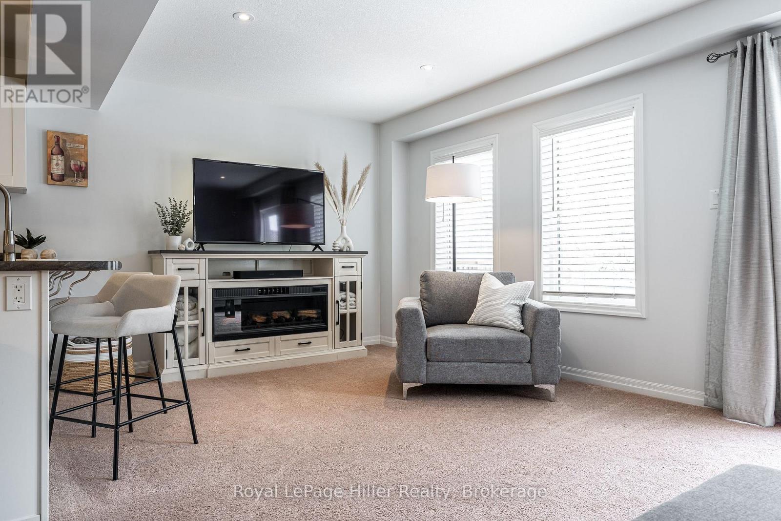 












25 - 55 HARRISON STREET

,
Stratford,




Ontario
N5A0C9

