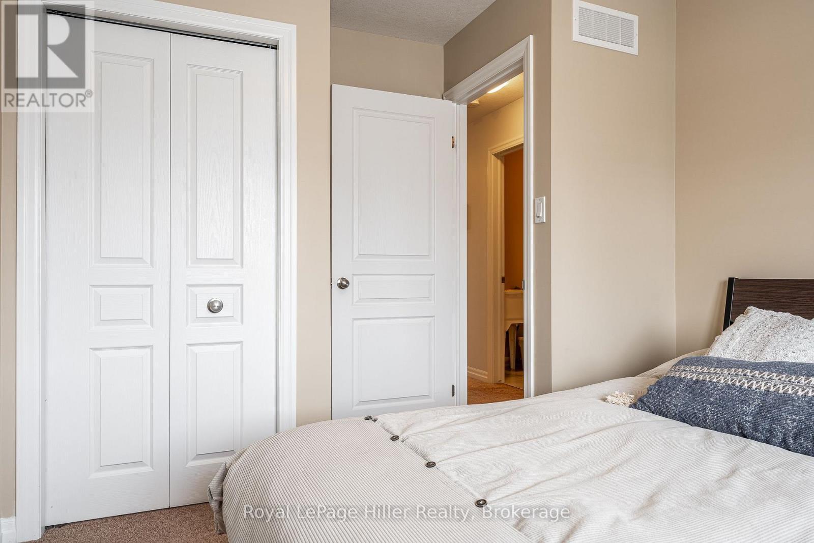 












25 - 55 HARRISON STREET

,
Stratford,




Ontario
N5A0C9

