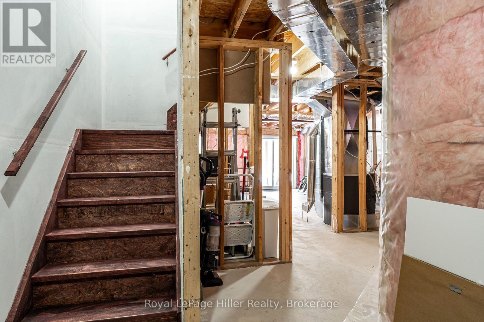 












25 - 55 HARRISON STREET

,
Stratford,




Ontario
N5A0C9

