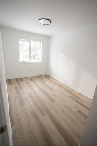 









156


Perth

AVE,
Winnipeg,




MB
R2V 0T1

