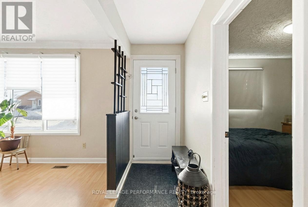 












253 SUNNYSIDE AVENUE

,
Cornwall,




Ontario
K6H3E5

