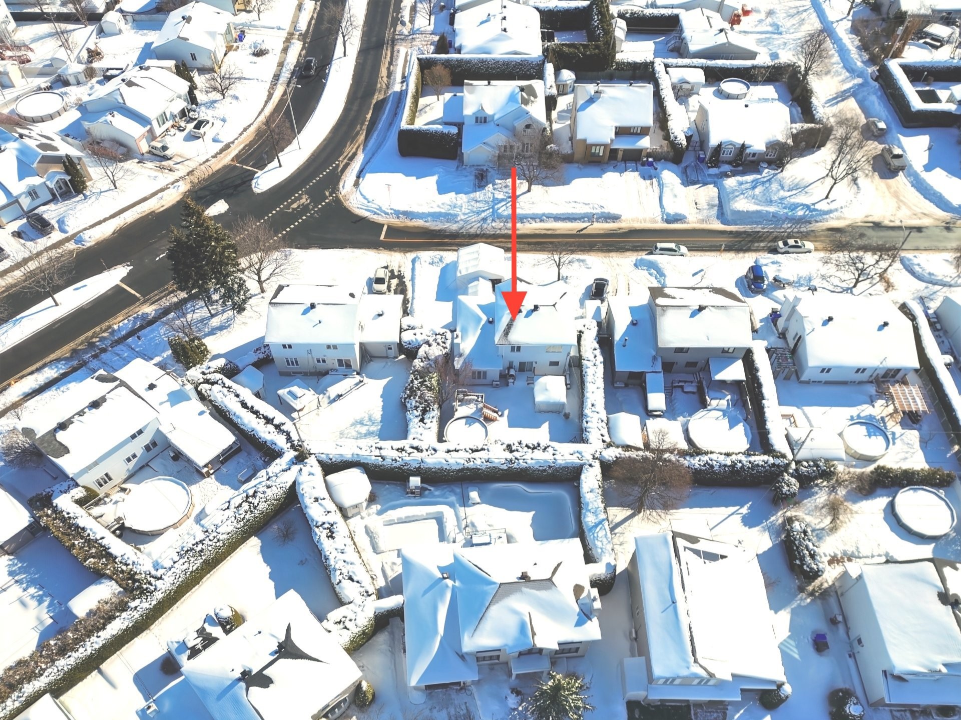 









1978


Rue Émile-Nelligan

,
Varennes,




QC
J3X1X1

