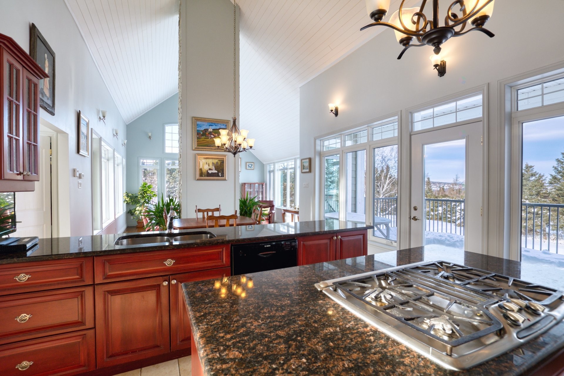 









3341


Route du Fleuve

,
Les Éboulements,




QC
G0A2M0

